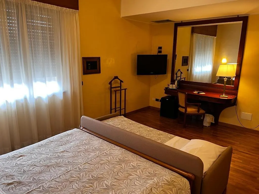 ****  Grand Hotel Excelsior Chianciano Terme Italy