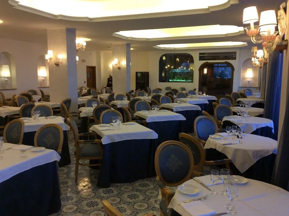 Grand Hotel Excelsior Chianciano Terme 4*,